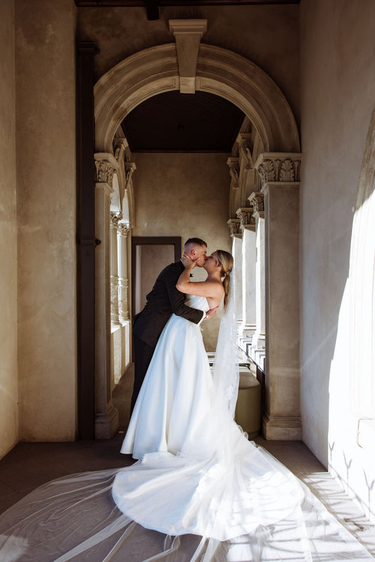 Olivia & Declan - A So-Frenchy-So-Chic Love Story